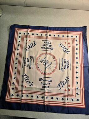 NWOT Tito’s Handmade Vodka USA Patriotic Bandana Scarf